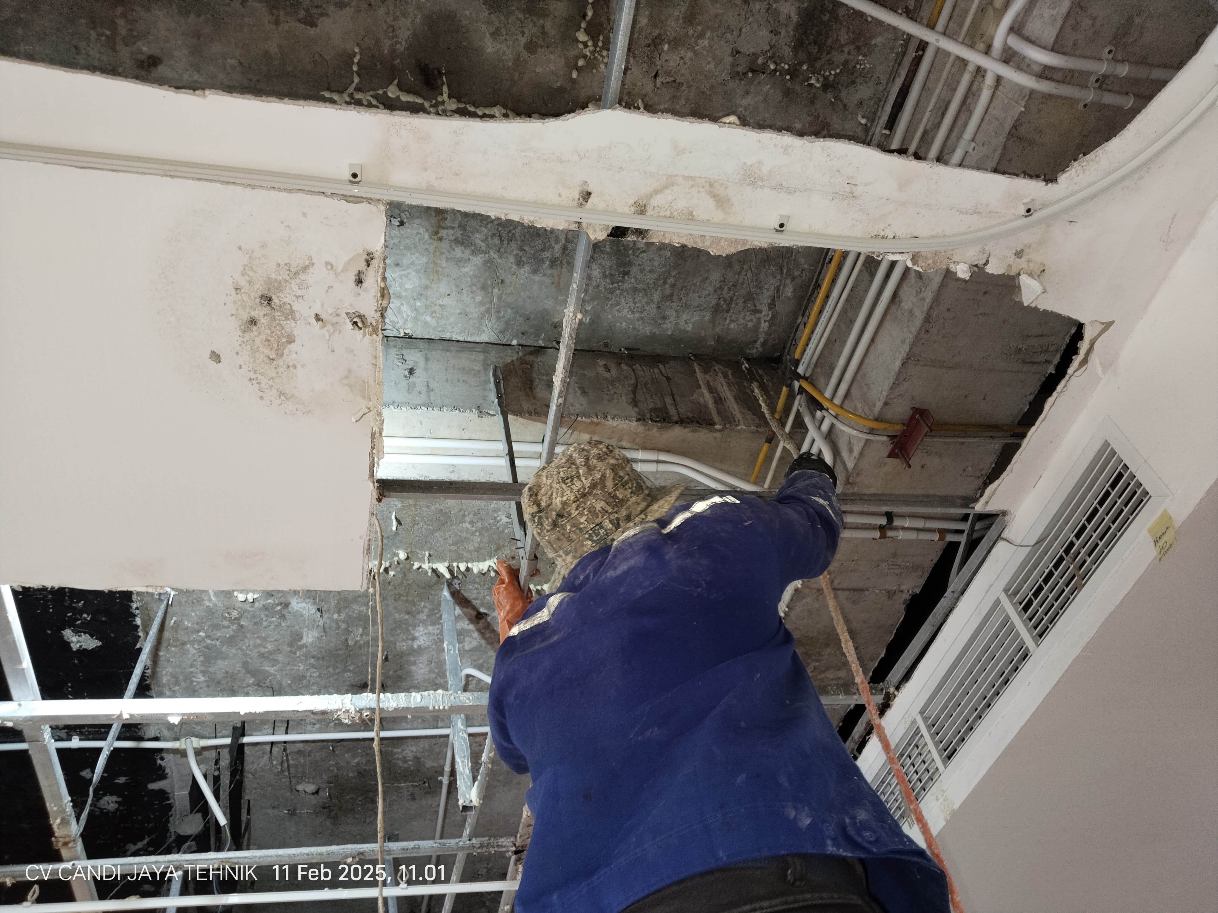Injeksi beton rembes RSUD Palembang Bari